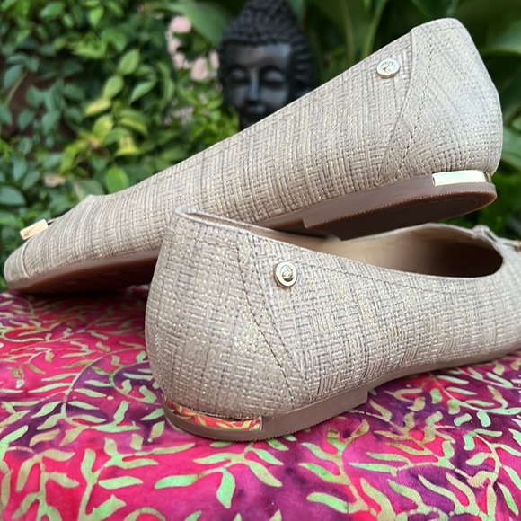 New! Nurture Leather Ballerina Slip-on Flats - Picture 5 of 17